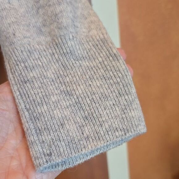 Vince Gray Cardigan Cashmere & Wool Sweater with Draped Open Front, NWT. - Picture 7 of 7